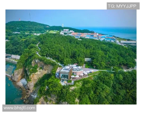 群马温泉与琉球魅力对比探秘温泉文化与海岛风情的完美交融