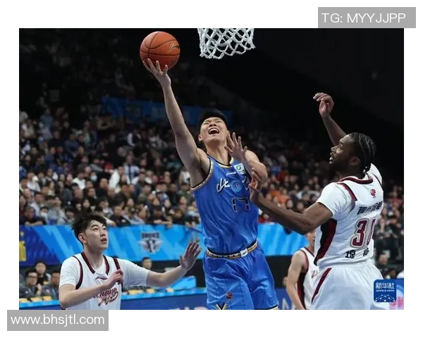 北京队迎战浙江稠州银行争夺篮球赛季重要胜利的激烈对决